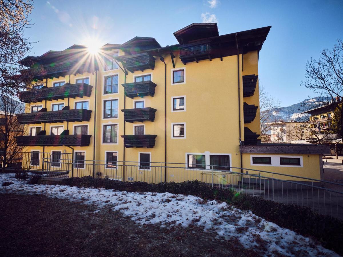 Hotel Pinzgauerhof By Alpeffect Hotels Zell am See Buitenkant foto