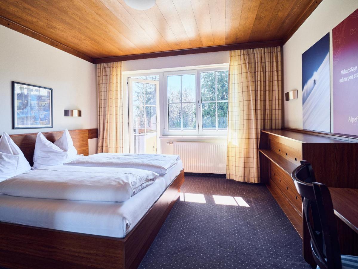 Hotel Pinzgauerhof By Alpeffect Hotels Zell am See Buitenkant foto