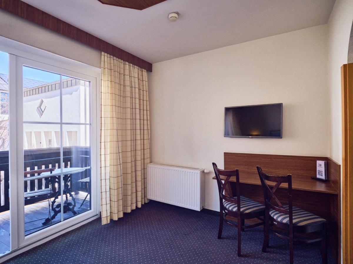 Hotel Pinzgauerhof By Alpeffect Hotels Zell am See Buitenkant foto